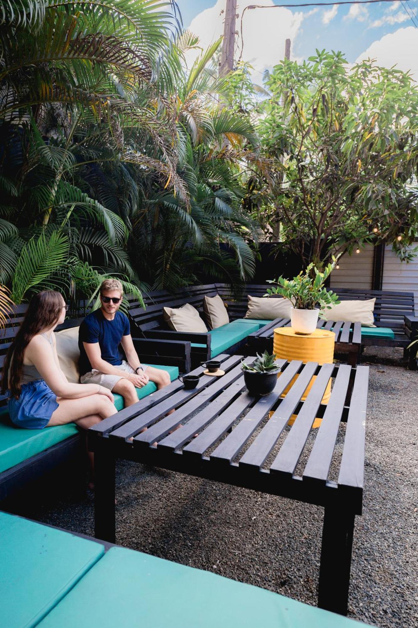 Sugar Hostel Weligama - Coliving & Coworking Extérieur photo